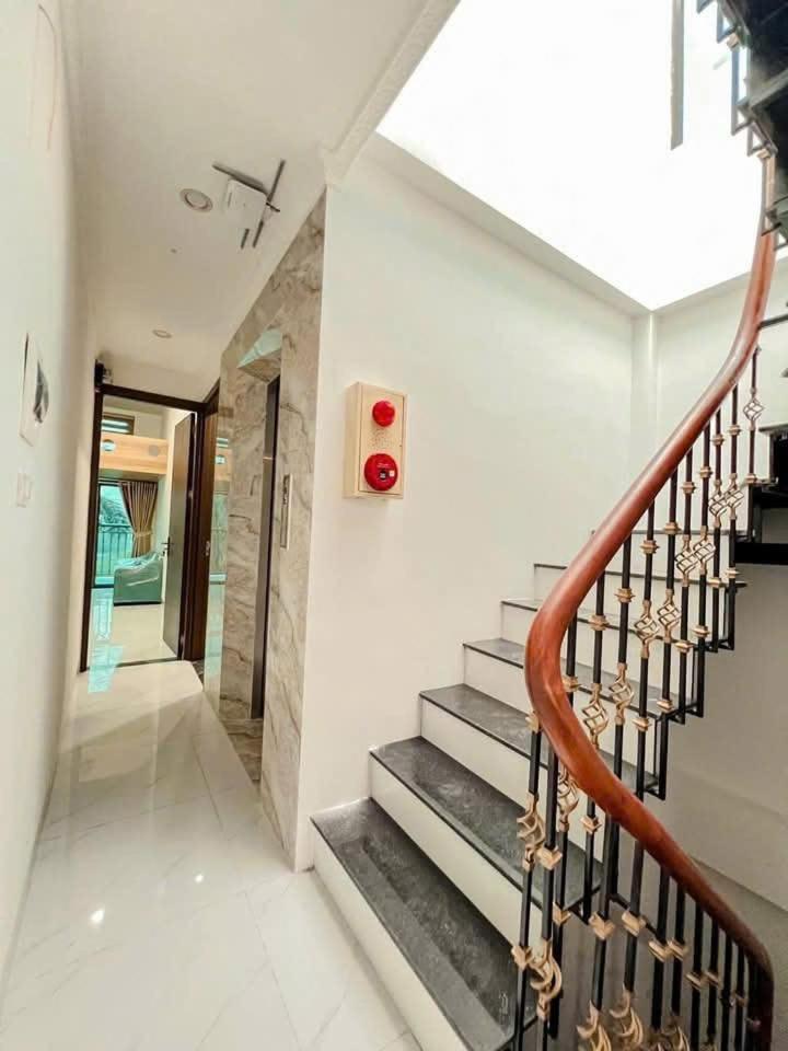 Time Fully Furnished * Hà Nội